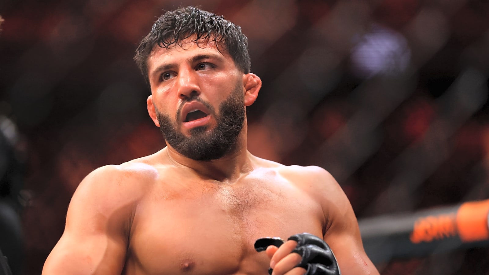 Tsarukyan Submits Bainpuriya In Grappling Bout