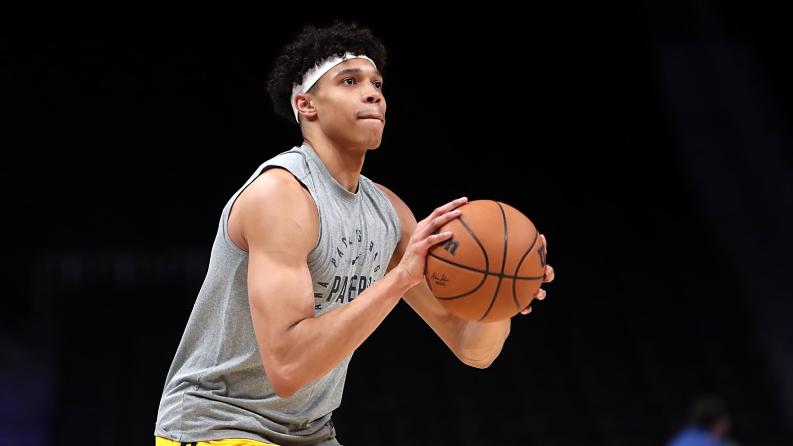 Timberwolves, Enrique Freeman Agree to Two-Way Contract