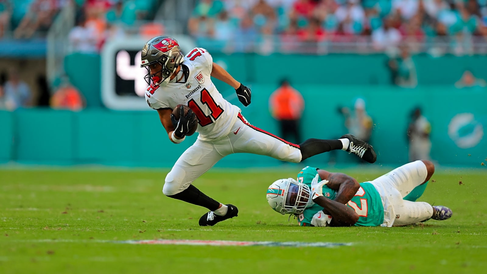 ESPN Analyst Picks Bucs WR For Breakout