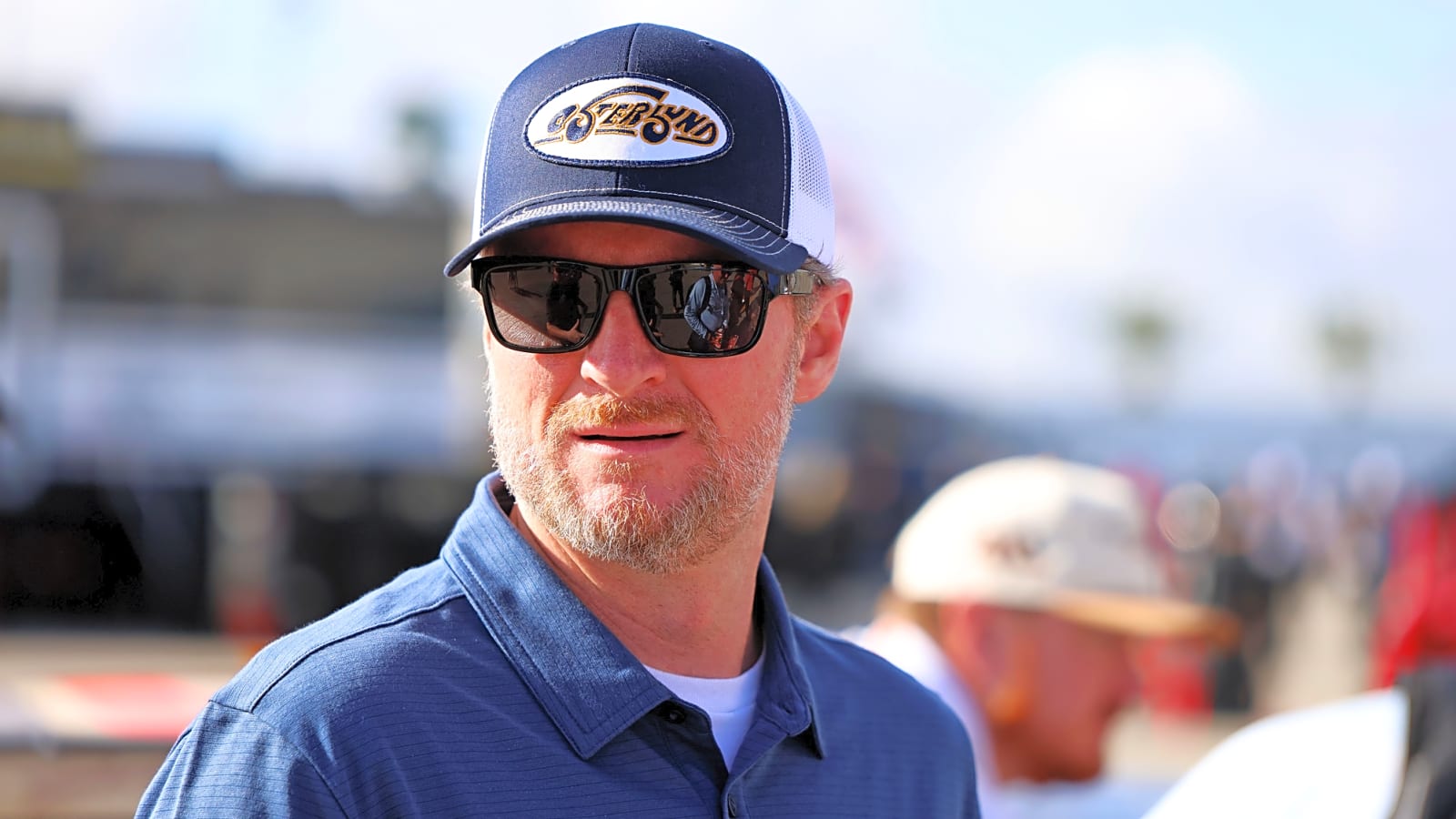Dale Earnhardt Jr. Emotionally Recalls the Exact Moment He Realized Dale Sr. Died on the Track During the Daytona 500