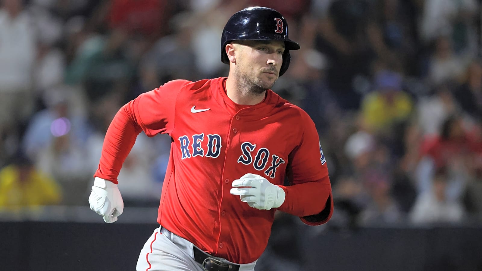 Red Sox still looking to bring back important free agent Alex Bregman
