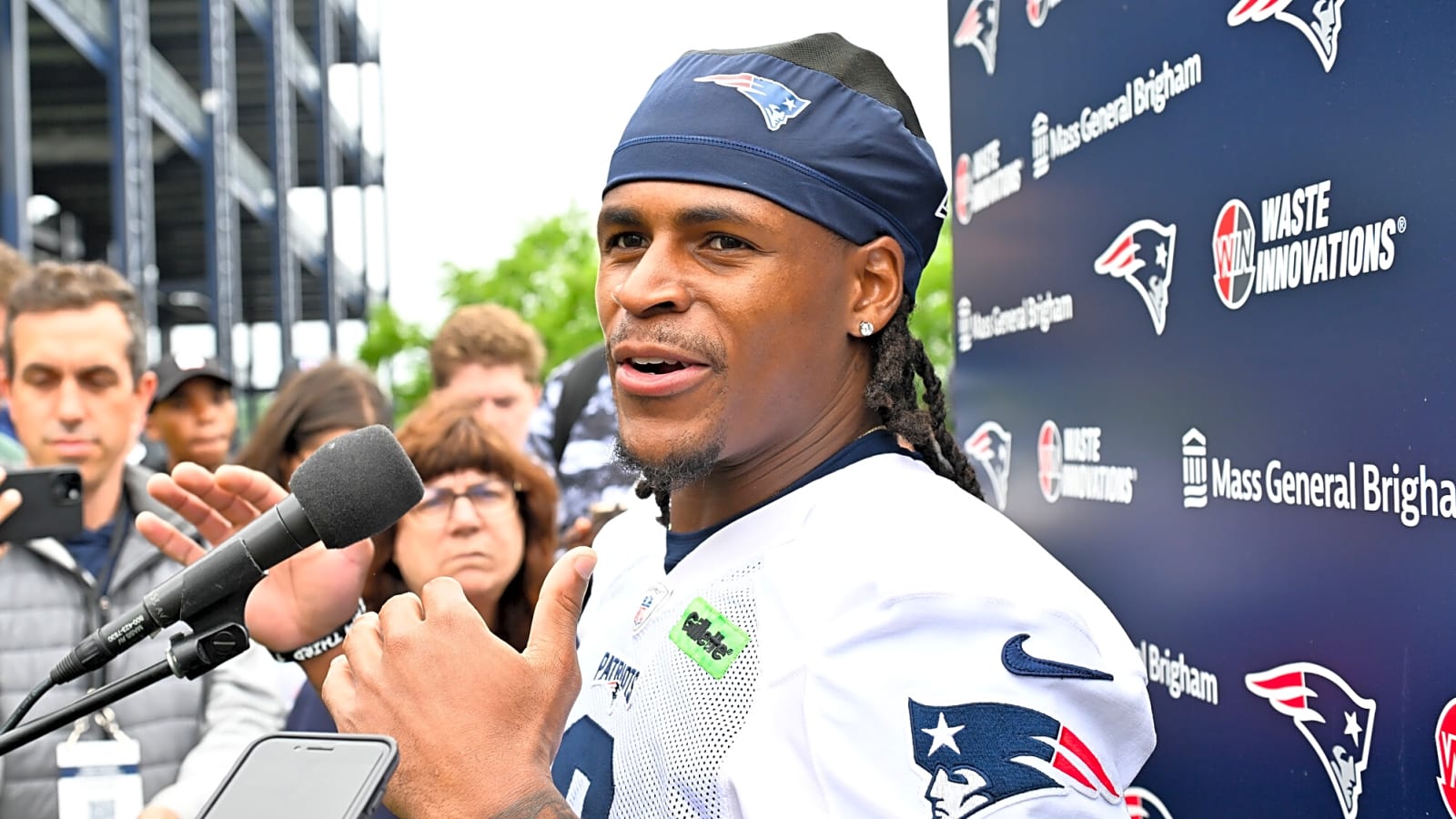 DeMario Douglas responds to Cam Newton's 'fool’s gold' take about 9-2 Patriots