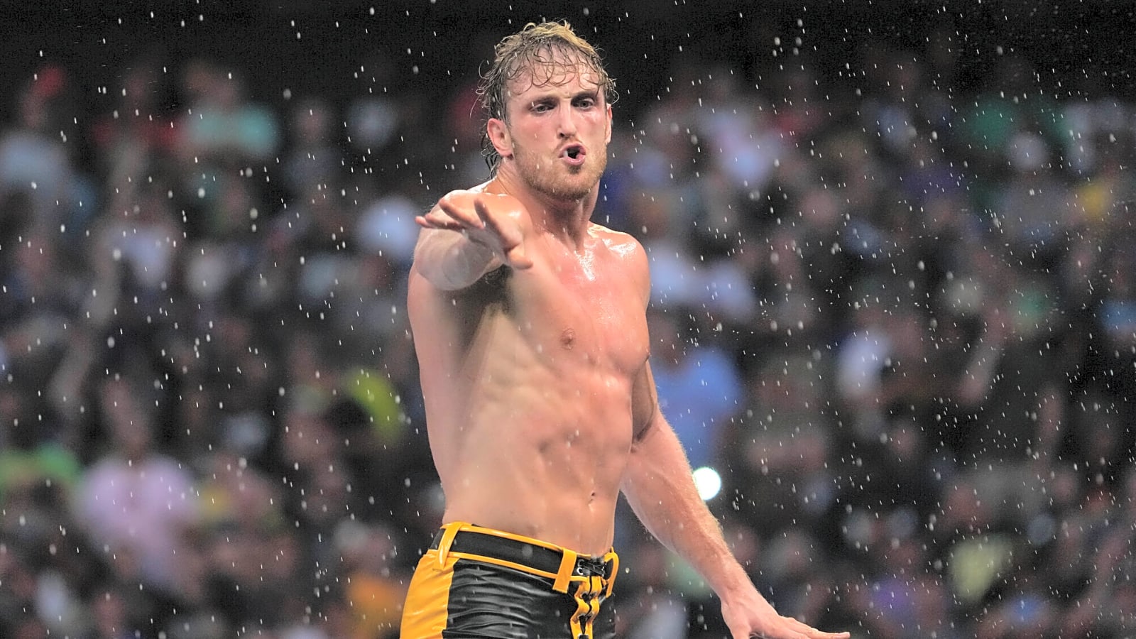 Top WWE Star Announces New Long-Term Contract