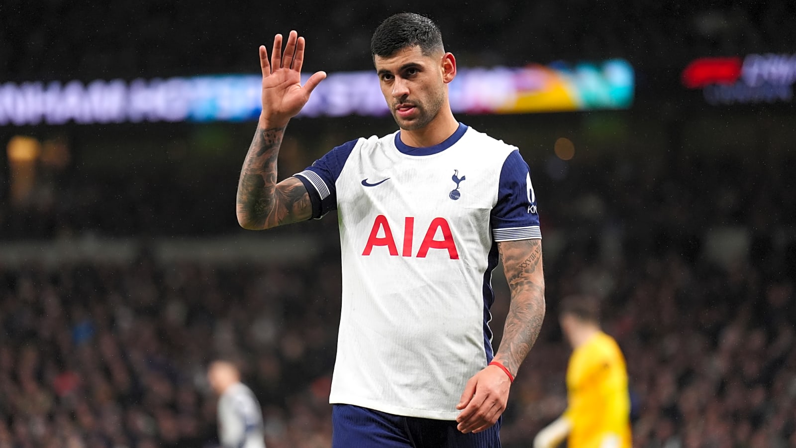 La Liga giants fancy their chances of landing Tottenham star; private talks held
