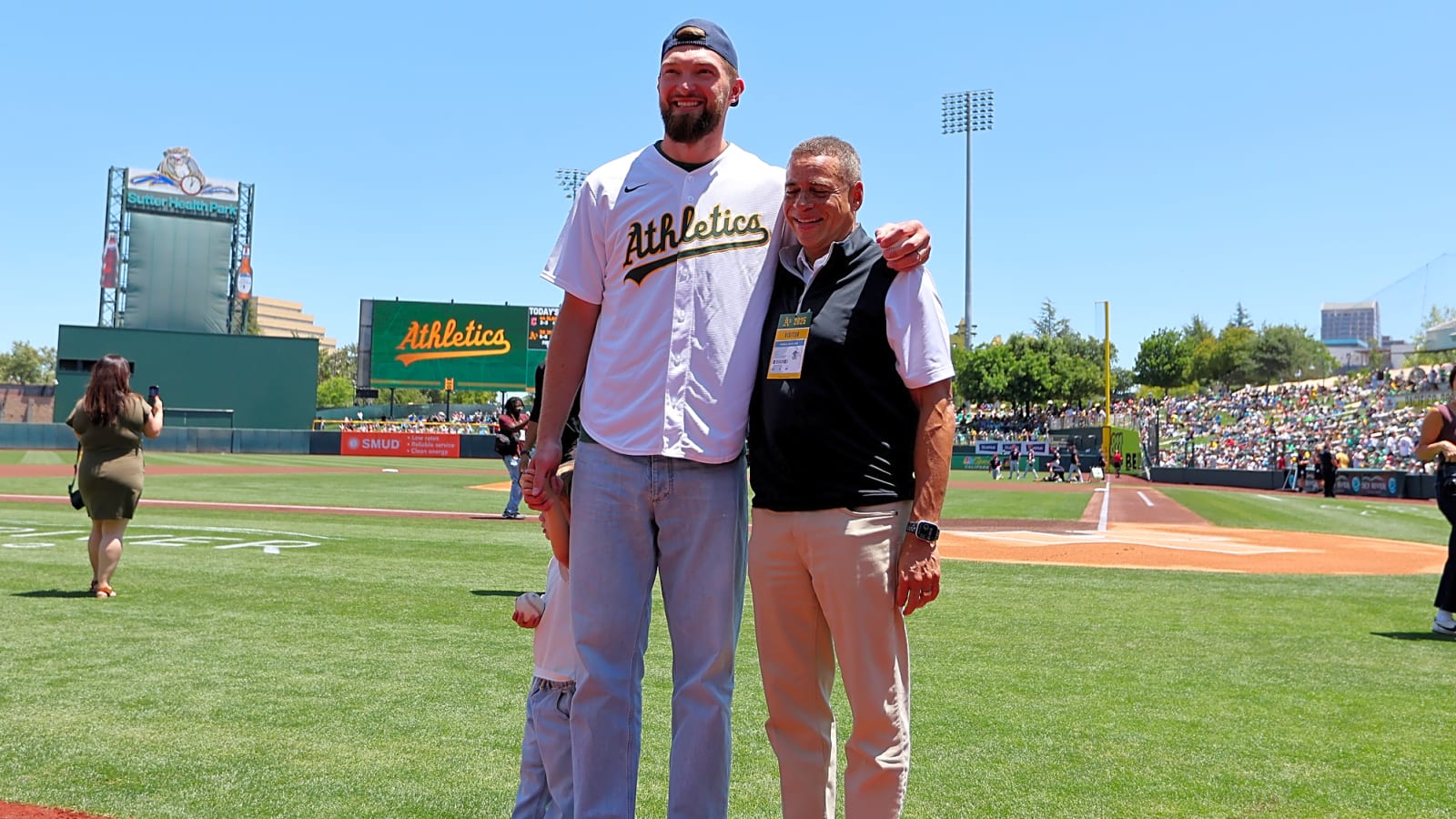 Kings GM Discusses Trade Deadline Decisions