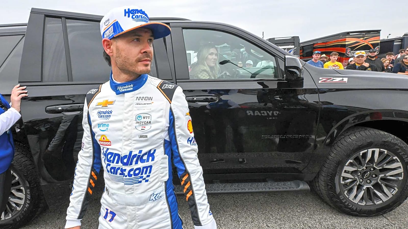 Kyle Larson Admits He Has 'Zero Chance' of Mastering Shane van Gisbergen’s Unique Braking Technique