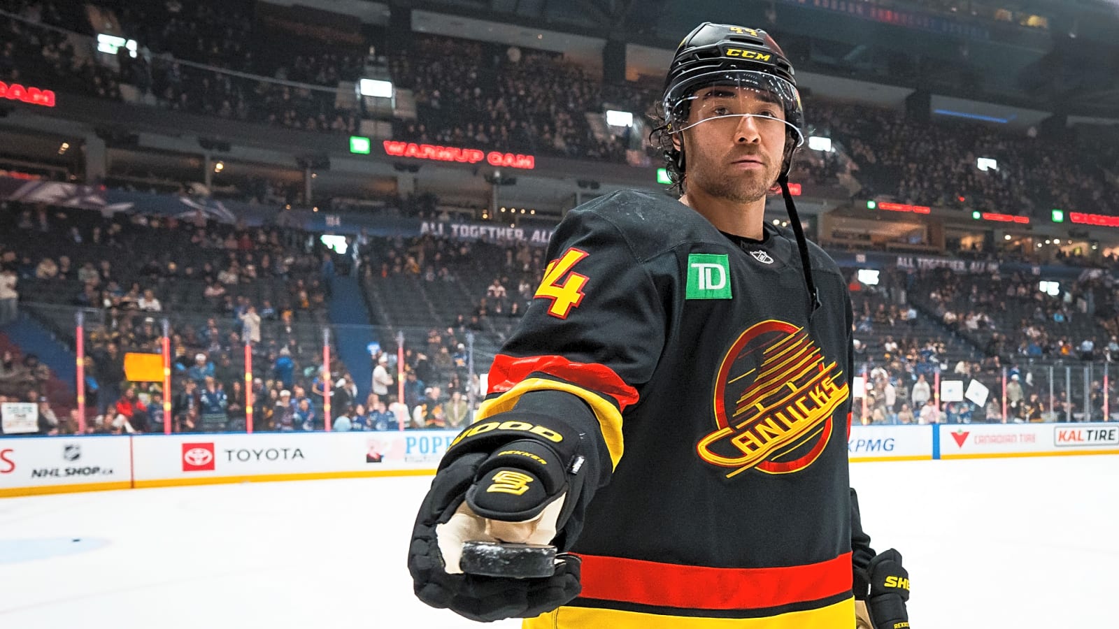 San Jose Sharks Add Kiefer Sherwood From Canucks