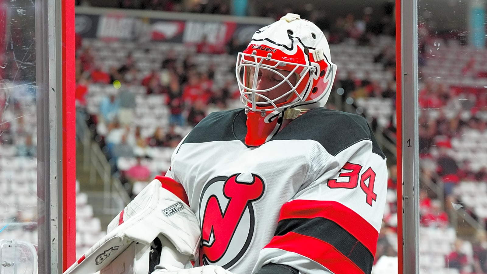 Devils’ Offer Injury Update on Jake Allen After Surprising Exit
