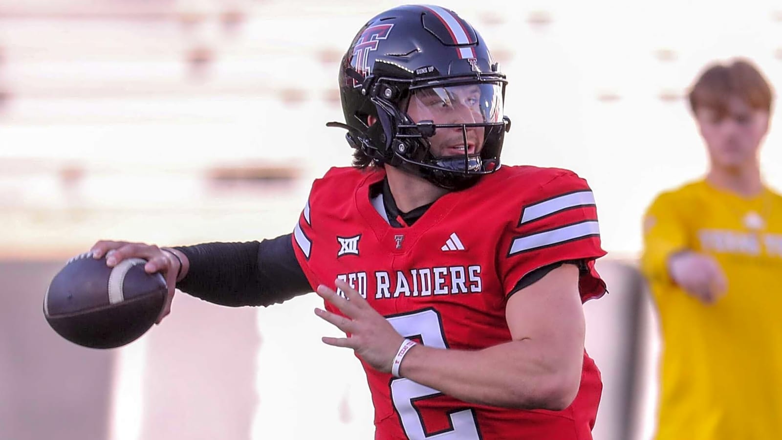 Why Browns may stay away from Brendan Sorsby amid Shedeur Sanders, Deshaun Watson competition