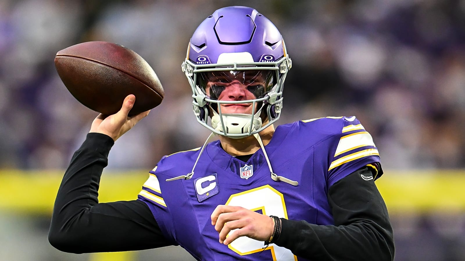 Vikings' McCarthy receives boost for competition with Murray for starting job