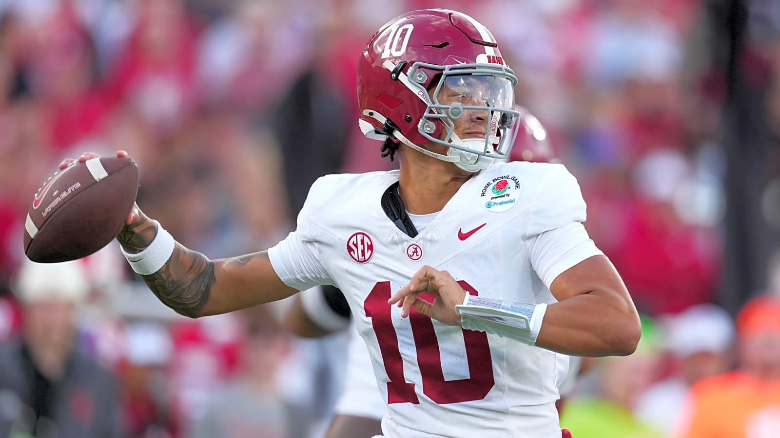 What is the biggest advantage Austin Mack has over Keelon Russell in Alabama’s QB race?