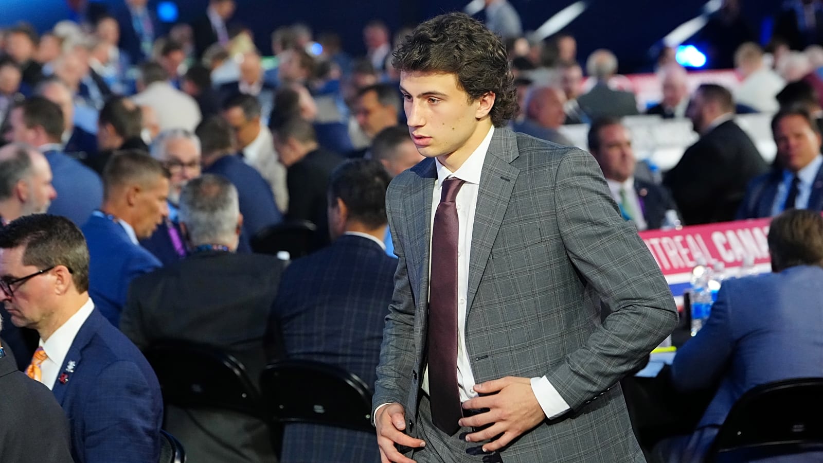 Maple Leafs’ Ben Danford provides scouting report on Gavin McKenna, Ivar Stenberg