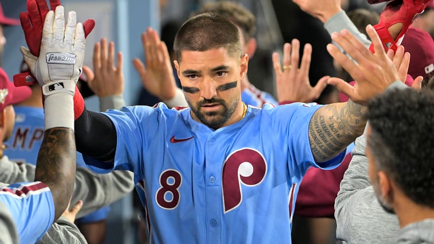 Nick Castellanos admits to bringing beer into dugout