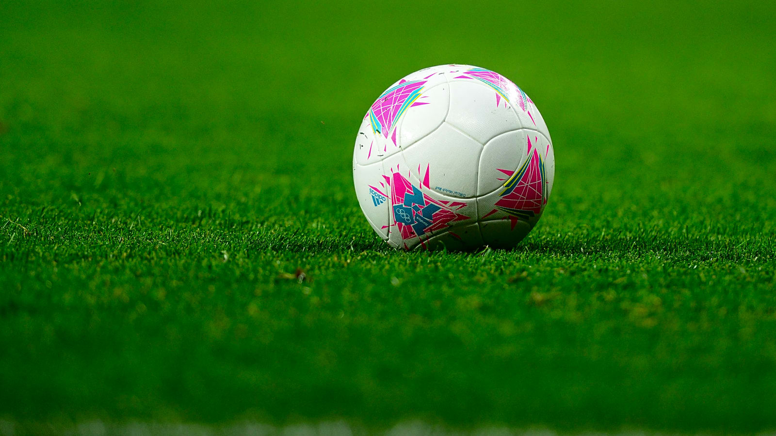 Chido Obi suffers devastating head injury