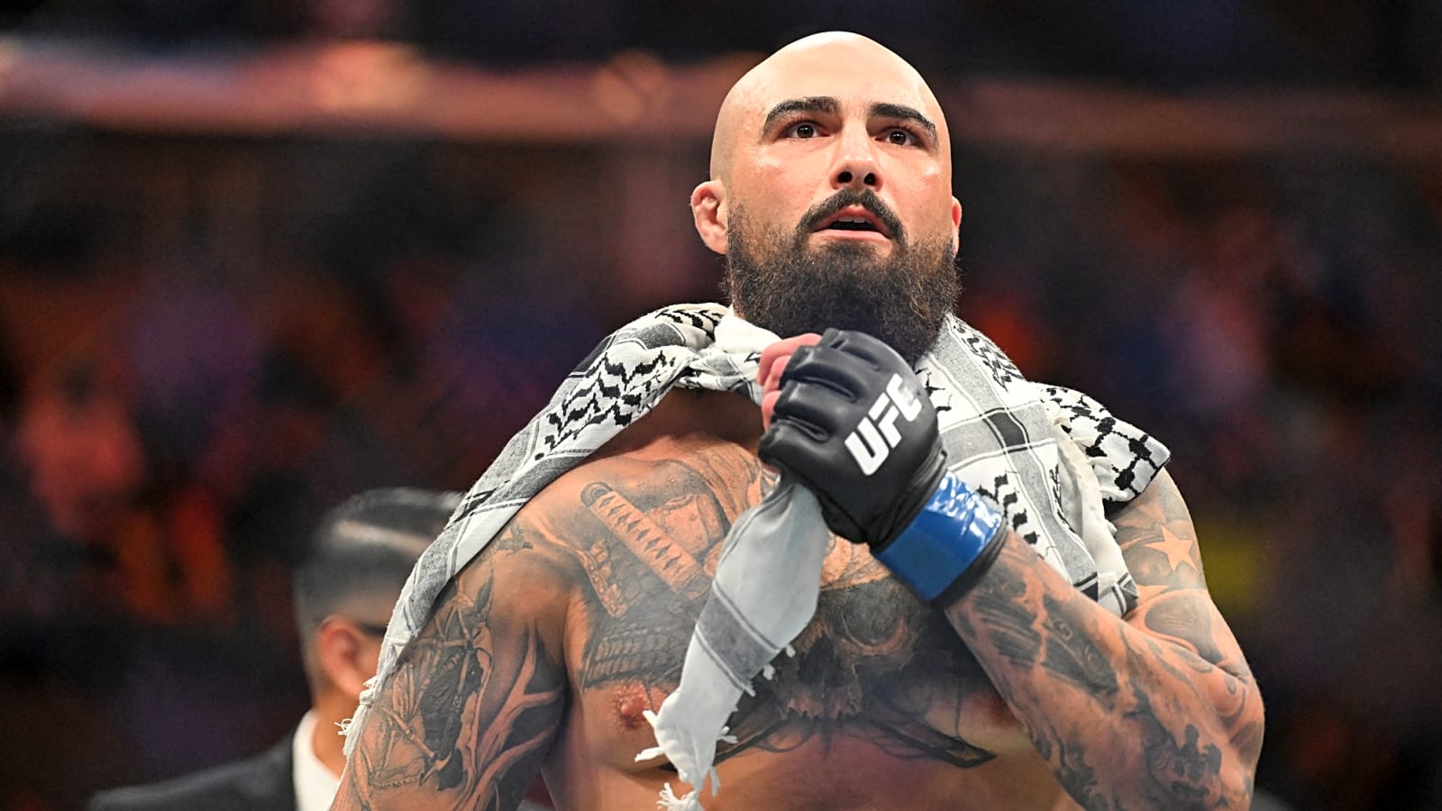 Rogan Advises Sharaf On Retiring After UFC 331 Upset