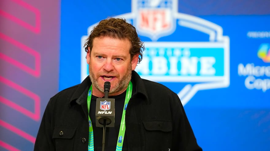 Seahawks 2026 Offseason: Team Needs, Pending FAs, Draft Picks & More