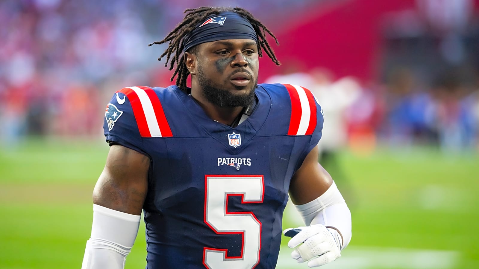 Steelers bolster depleted secondary with signing of versatile safety