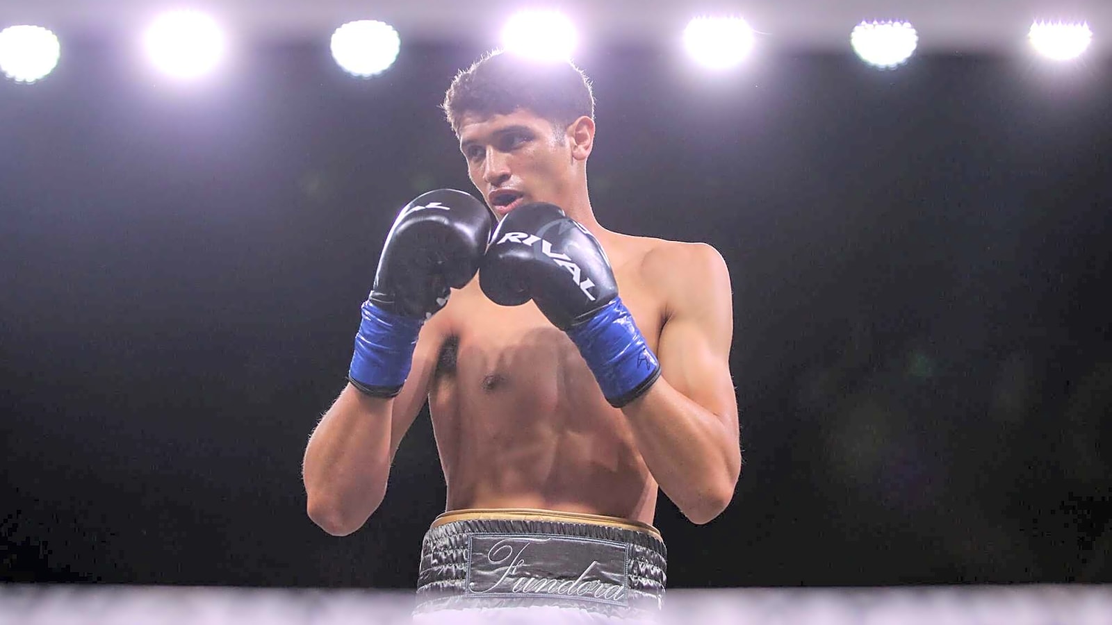 Sebastian Fundora Makes Tszyu Quit!