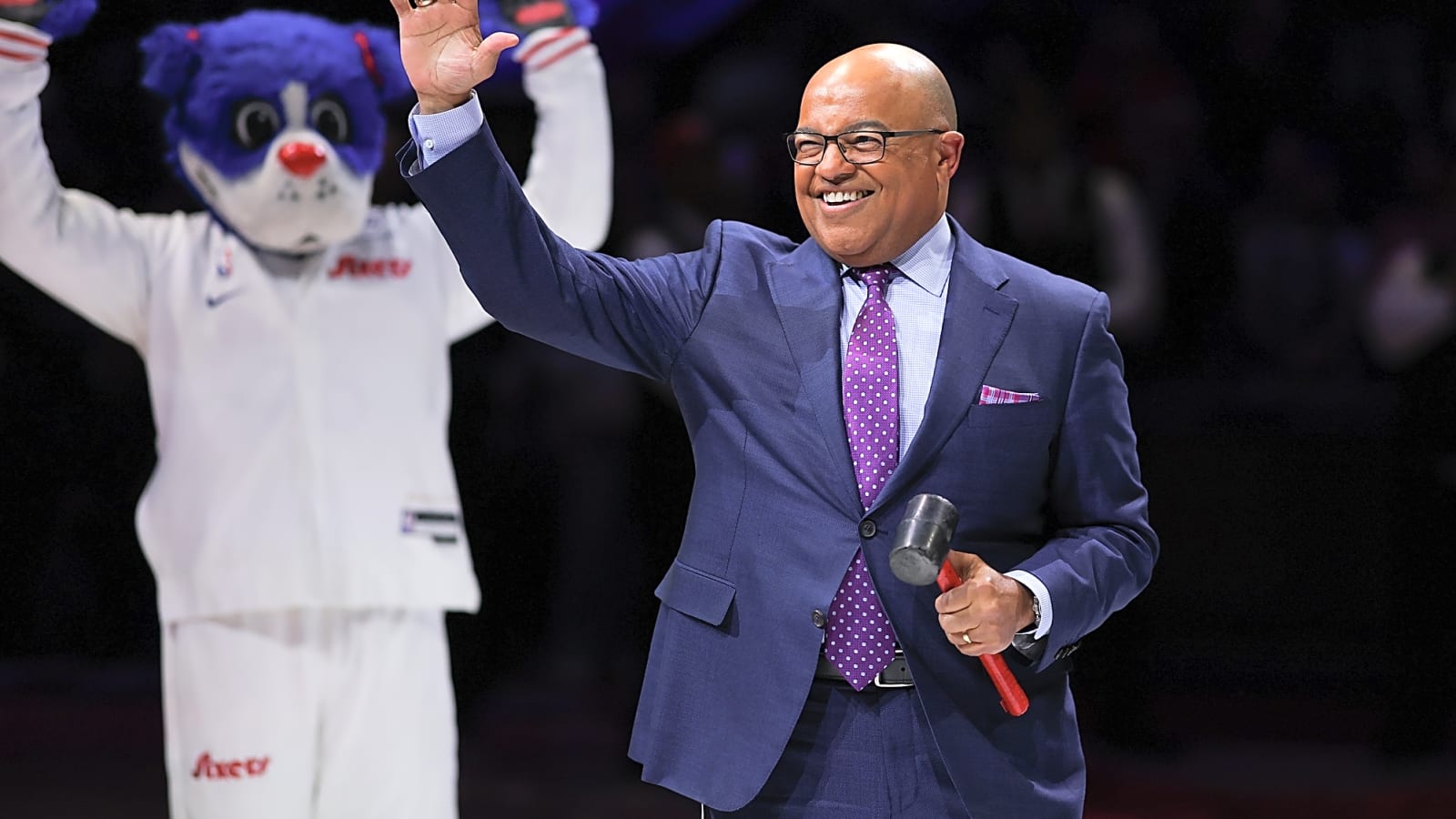 Mike Tirico provides update after health scare at Kentucky Derby
