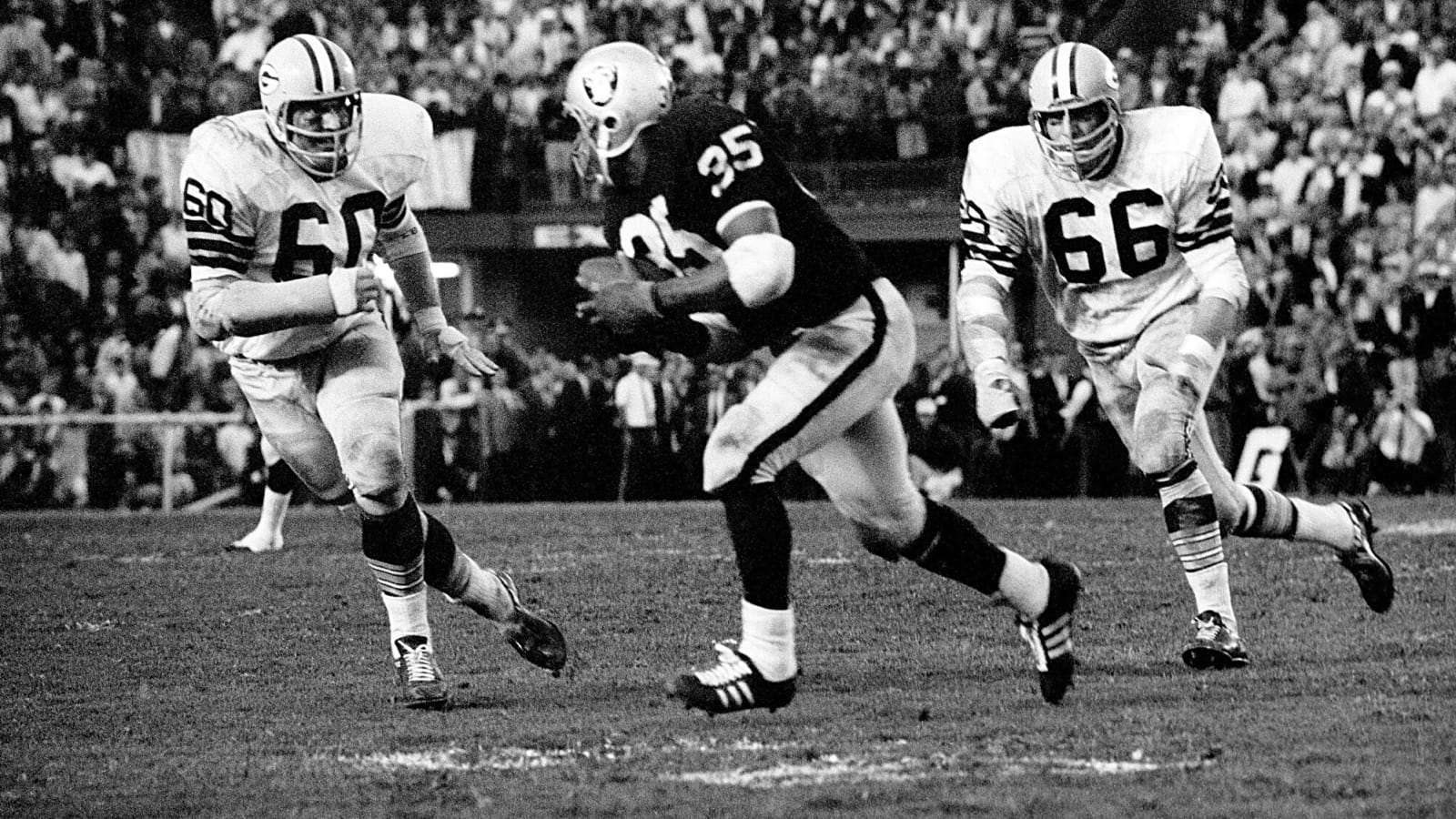 Raiders draft countdown: Hewritt Dixon is best No. 35