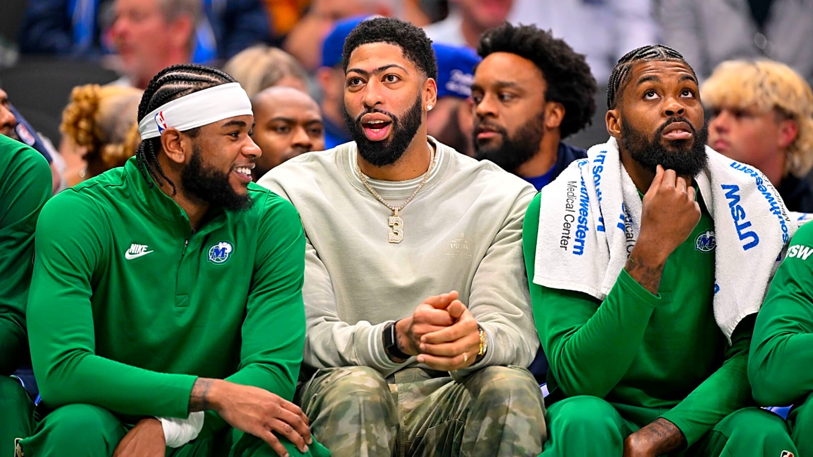 Mavs to explore trade market for Anthony Davis