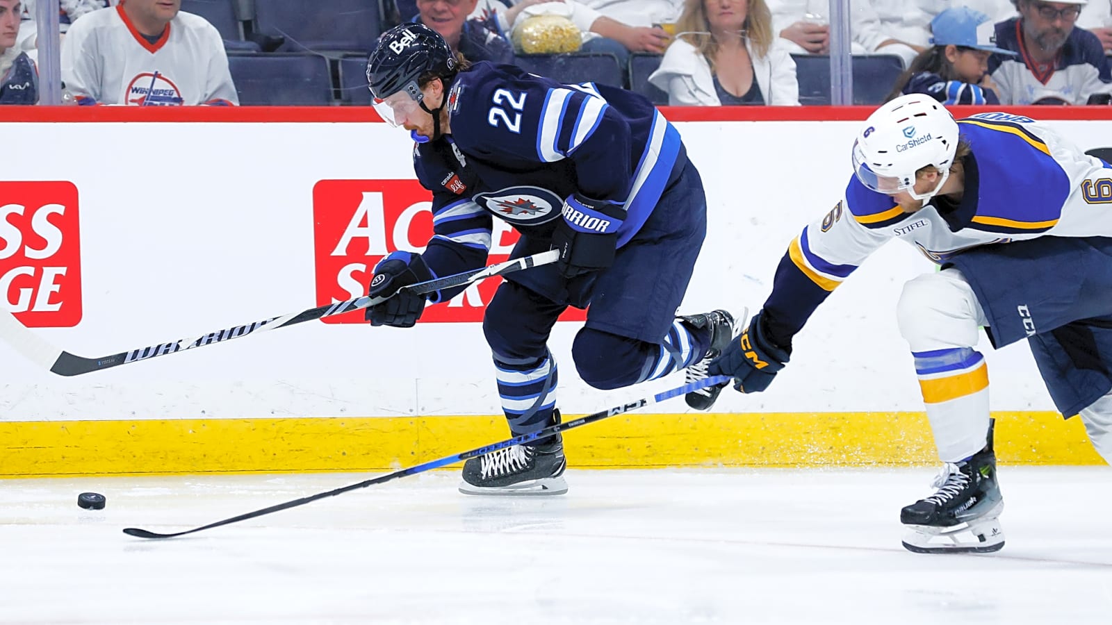 Winnipeg Jets Lose Forward to American Team in Free Agency