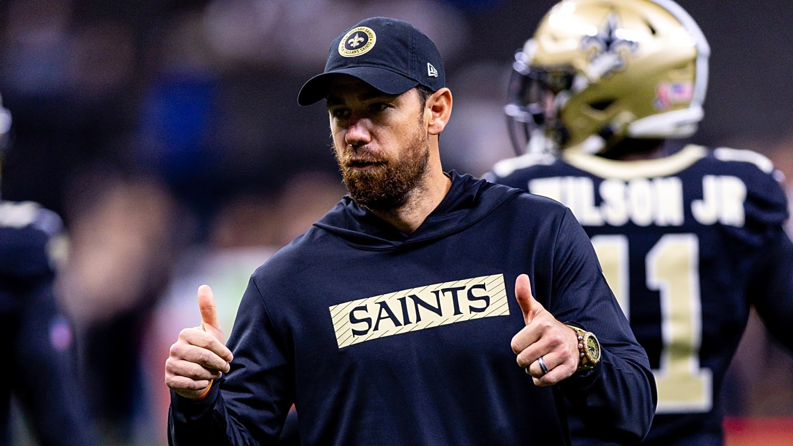 Latest On Klint Kubiak, Raiders & Cardinals Coaching Searches