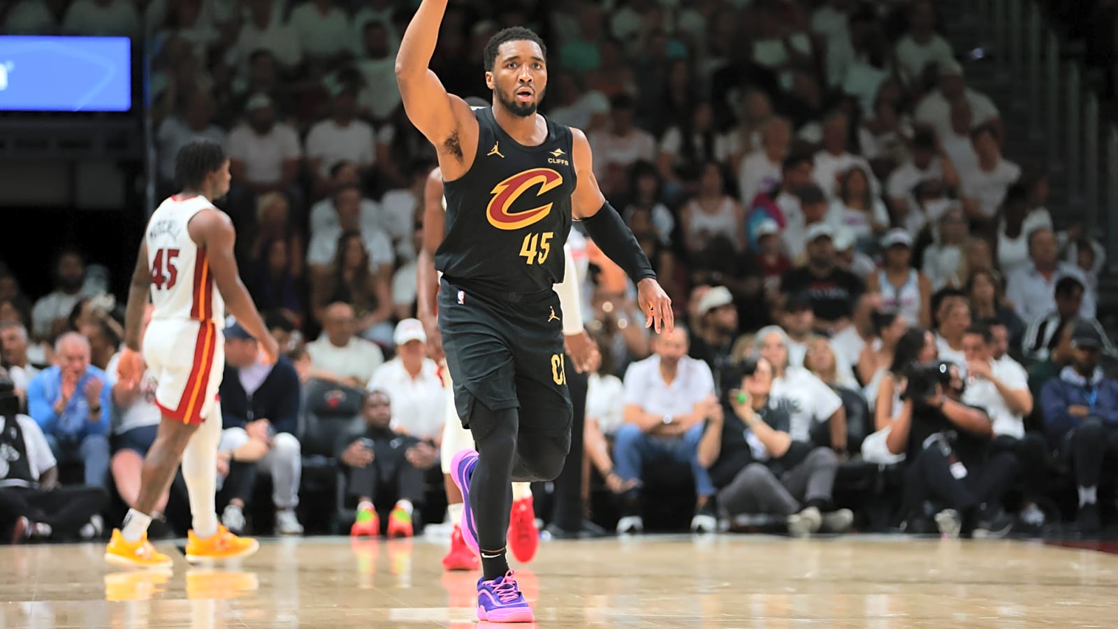 Donovan Mitchell Predicted To Have One 40-Point Game In Cavs-Pacers Series