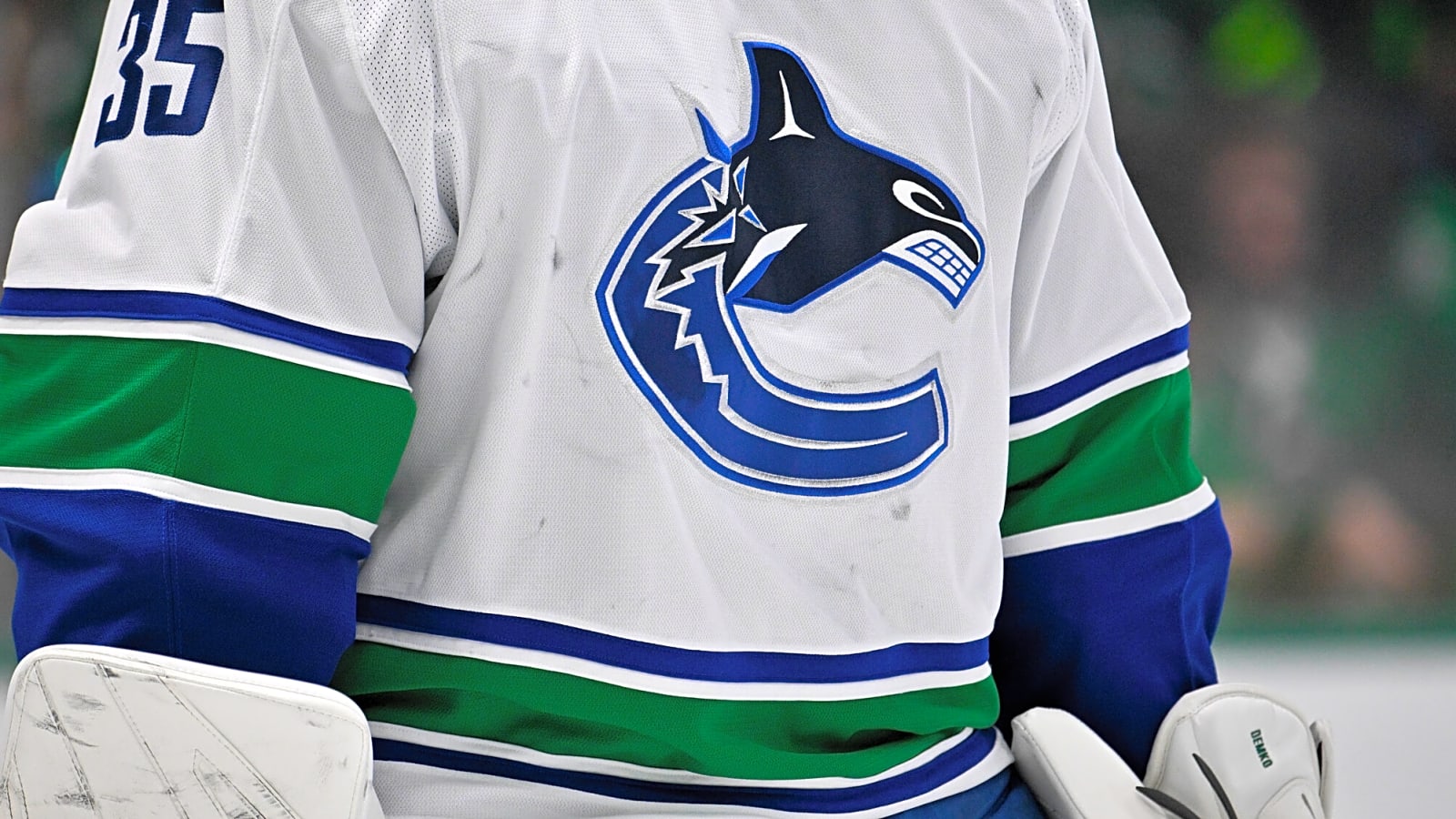 Canucks’ draft options at 15th overall: Braeden Cootes