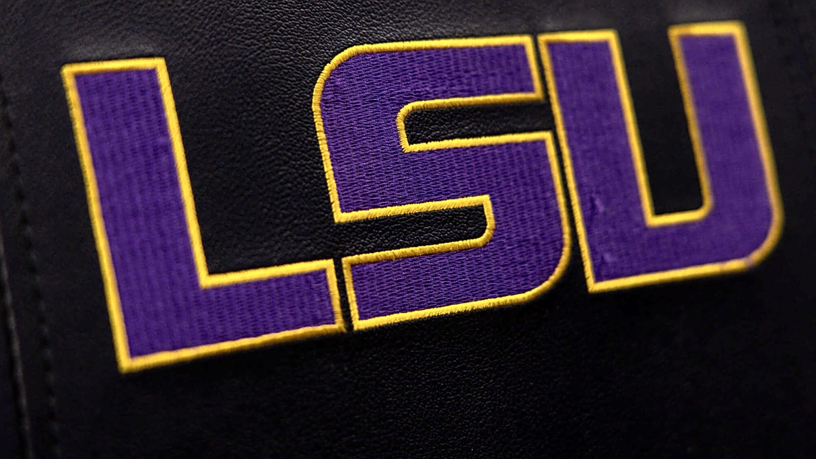 LSU baseball team recreates famous White House video