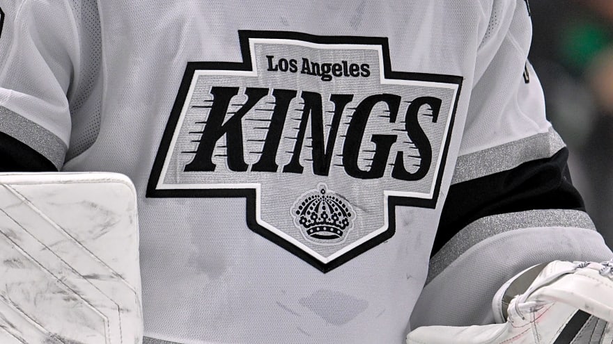 Kings sign Vojtech Cihar to three-year, entry-level contract