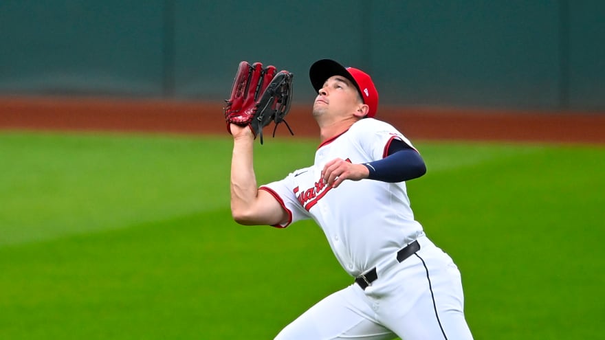 Giants Sign Will Brennan To Major League Deal