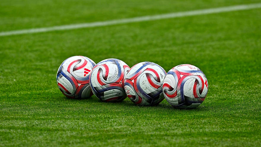 Rio Ferdinand names the player Dowman could replace at Arsenal