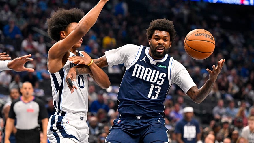 Dallas Mavericks Lose To Memphis Grizzlies, 124-105