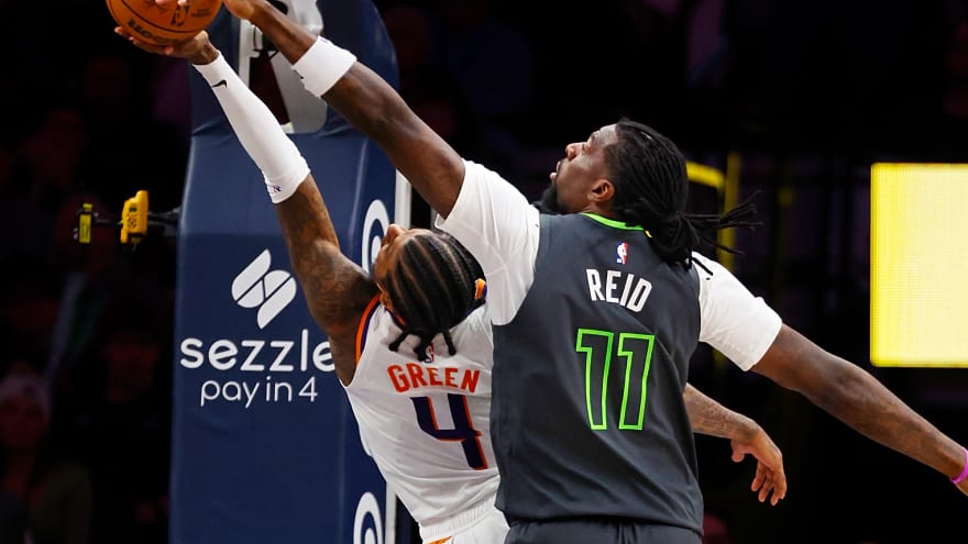 Scott Foster Hijacks the Spotlight with Absurd Calls in Wolves Thriller