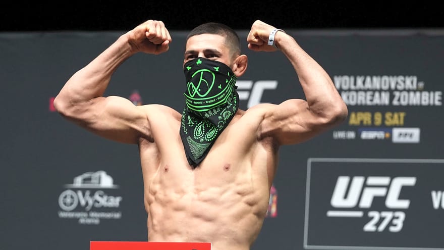 Khamzat Chimaev explains why he shoved Ian Machado Garry: ‘That guy is trying to be Conor McGregor’