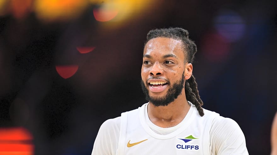 Darius Garland gets a rare technical foul for flopping