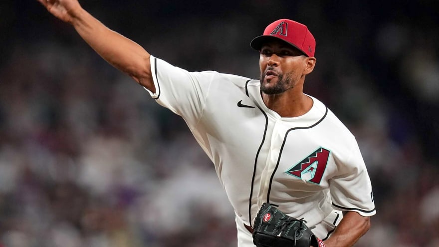 Diamondbacks Re-Sign Joe Ross To Minor League Deal