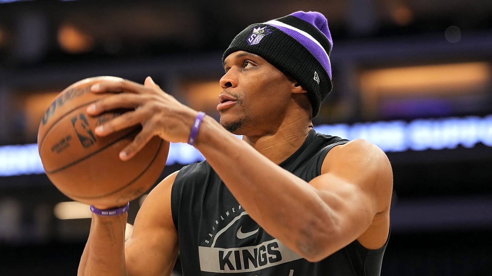 Kings considering Russell Westbrook reunion, Victor Oladipo signing
