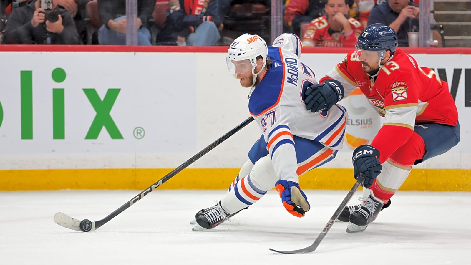 Analyst Predicts Which 7 Teams Will Be In Connor McDavid Sweepstakes If He Makes It To Free Agency