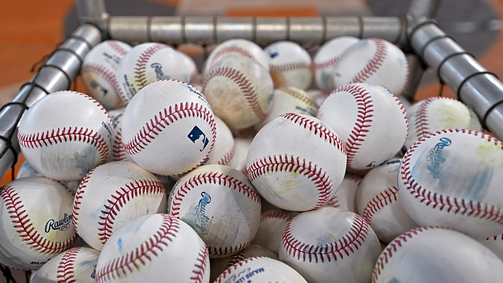 UNLV buries Fresno State early as Rodriguez hits three homers