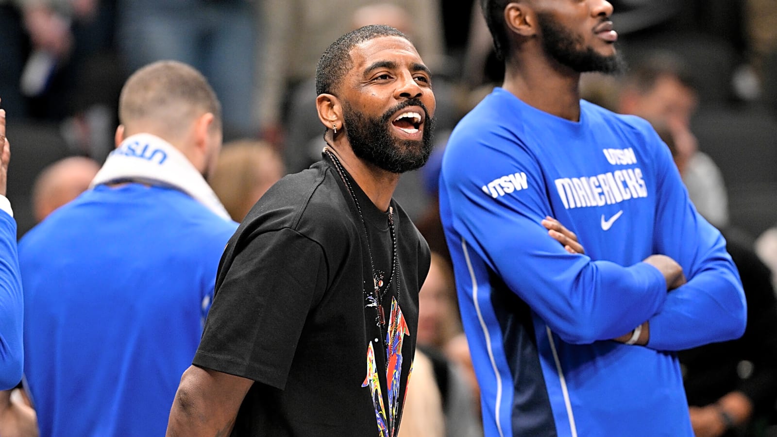 NBA Notes: Mavericks, Kyrie Irving, Sixers, Cam Payne, Hawks