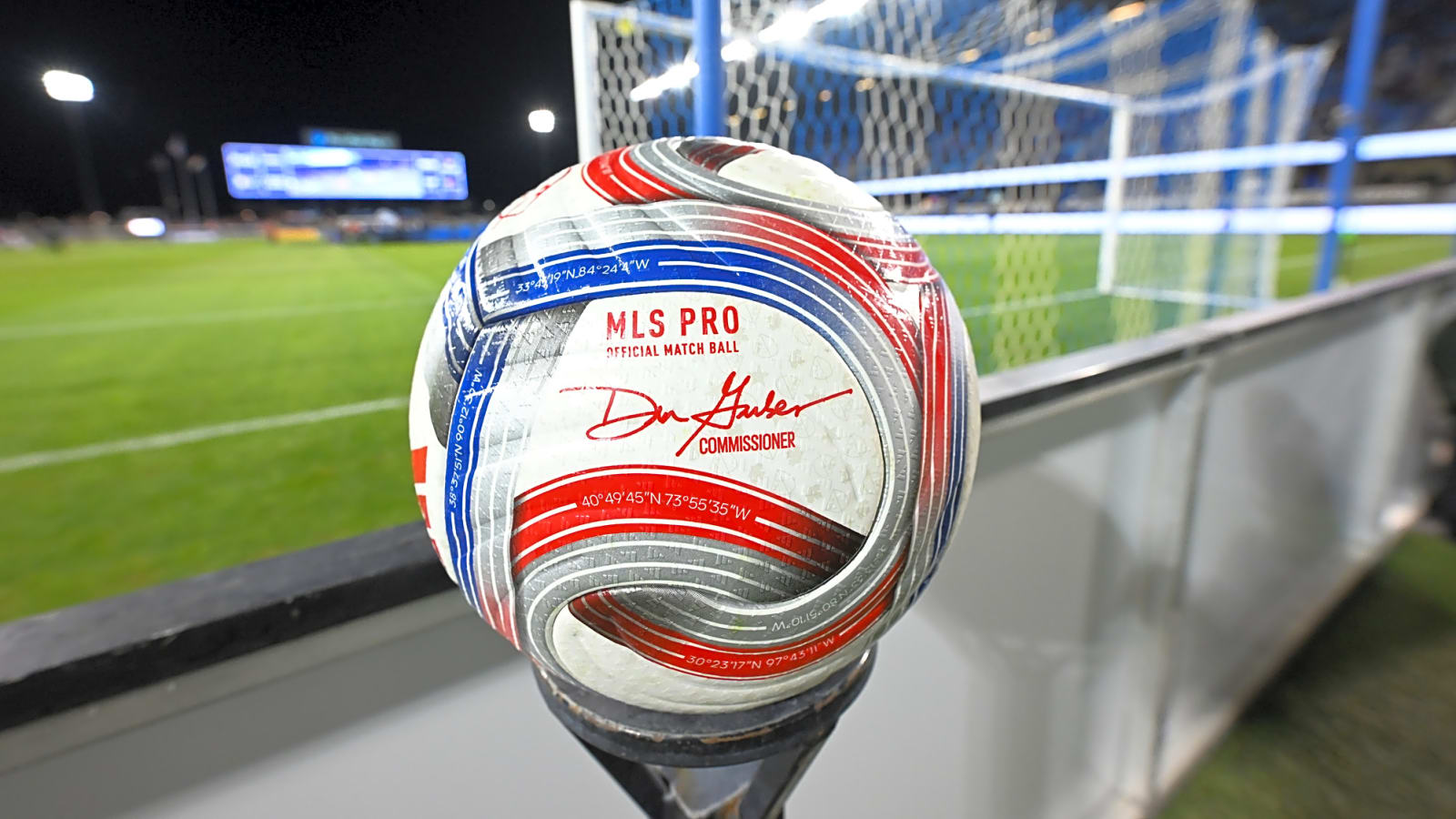 Benfica reveal actual fee received from Alvaro Carreras transfer