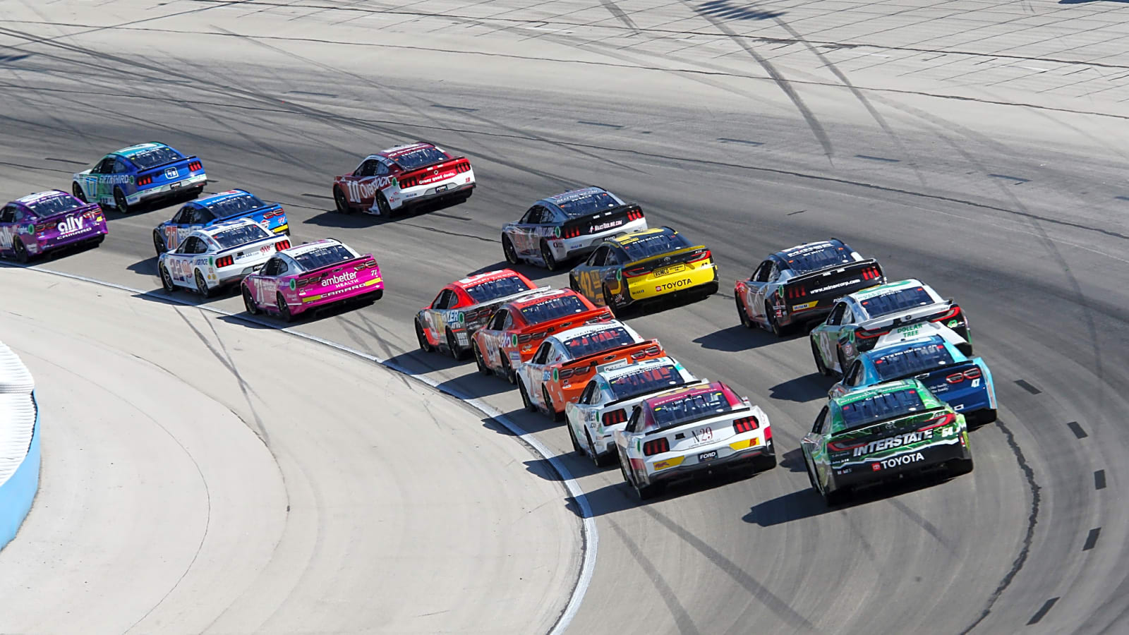 NASCAR Atlanta Prize Money: Total Purse Value for the 2025 Quaker State 400 at the Newly Renamed Echopark Speedway
