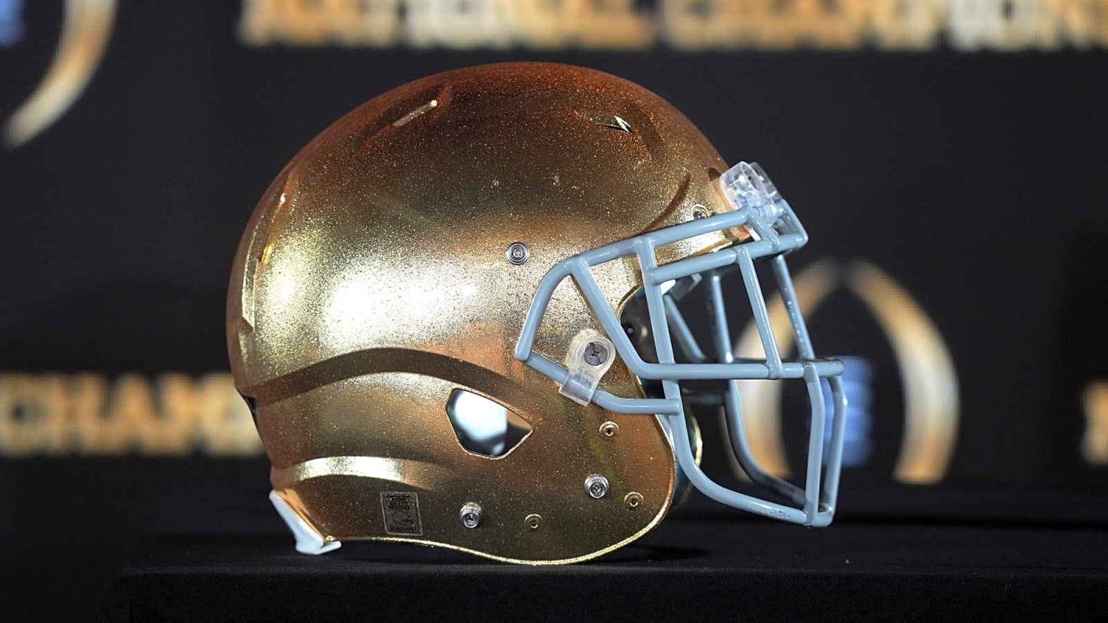 Elite Tight End Ian Premer Commits To Notre Dame