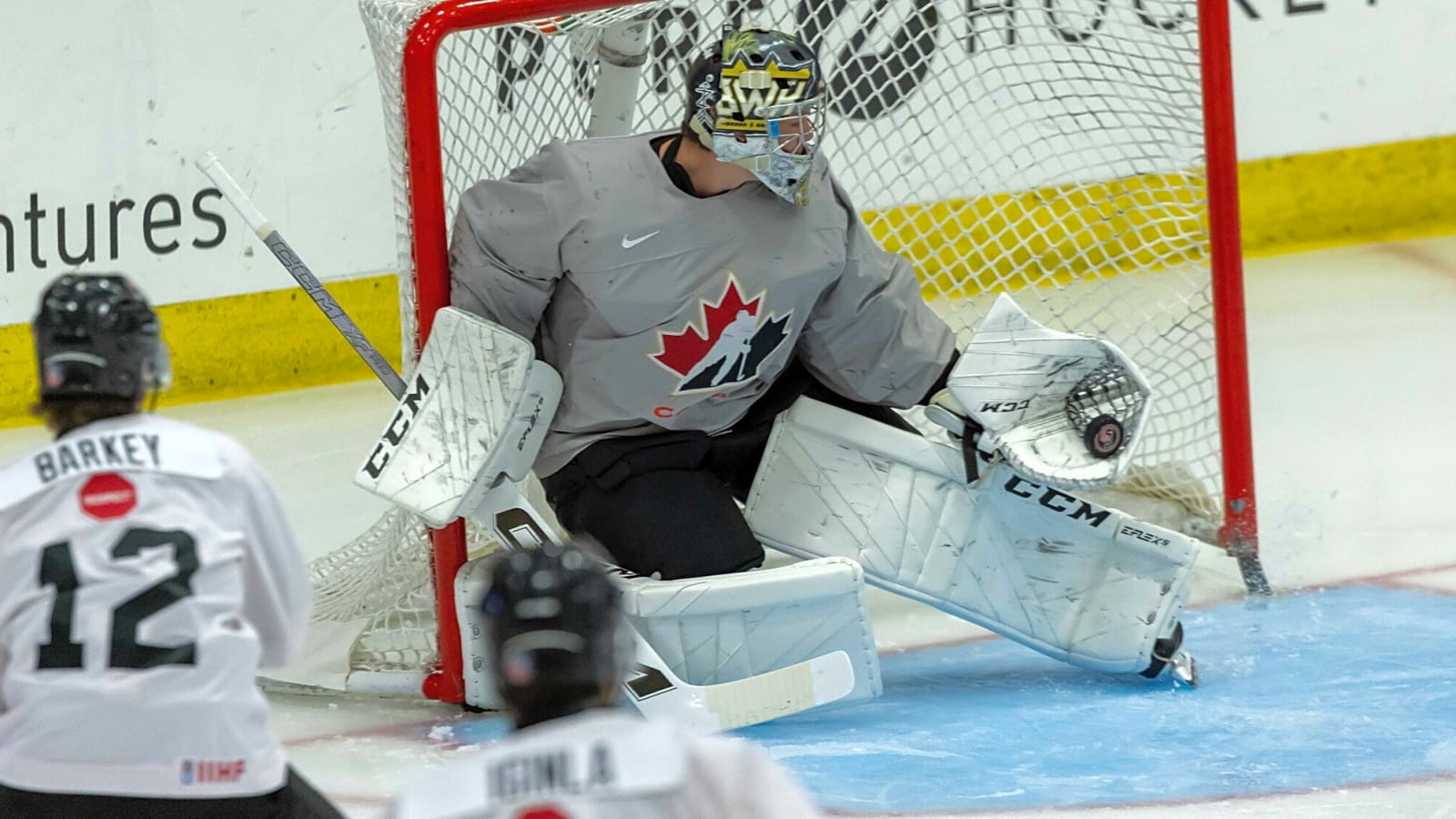Joshua Ravensbergen is the top netminder available in the 2025 draft