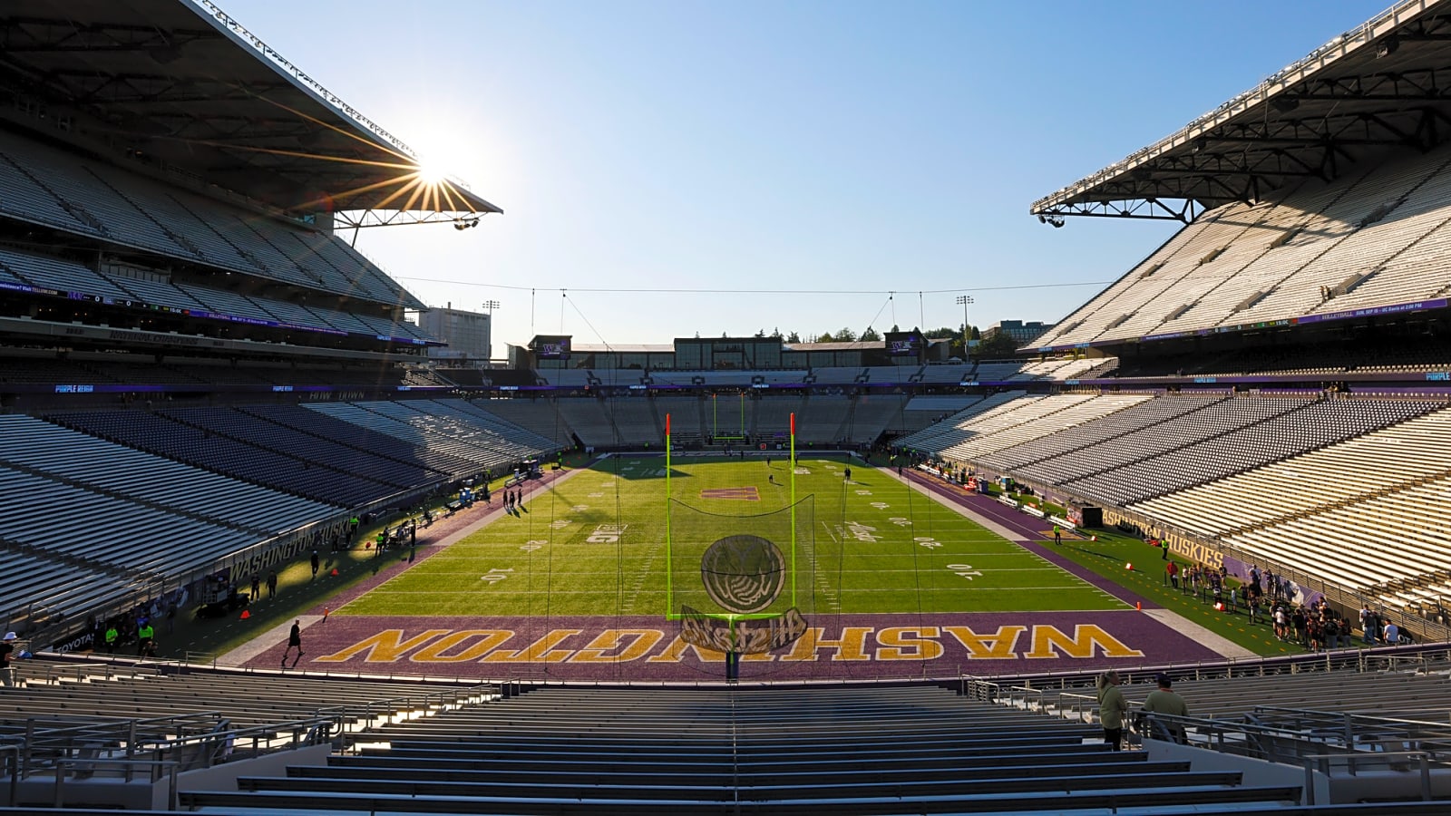 Great Debate: Ranking the Top CFB Stadiums in the West