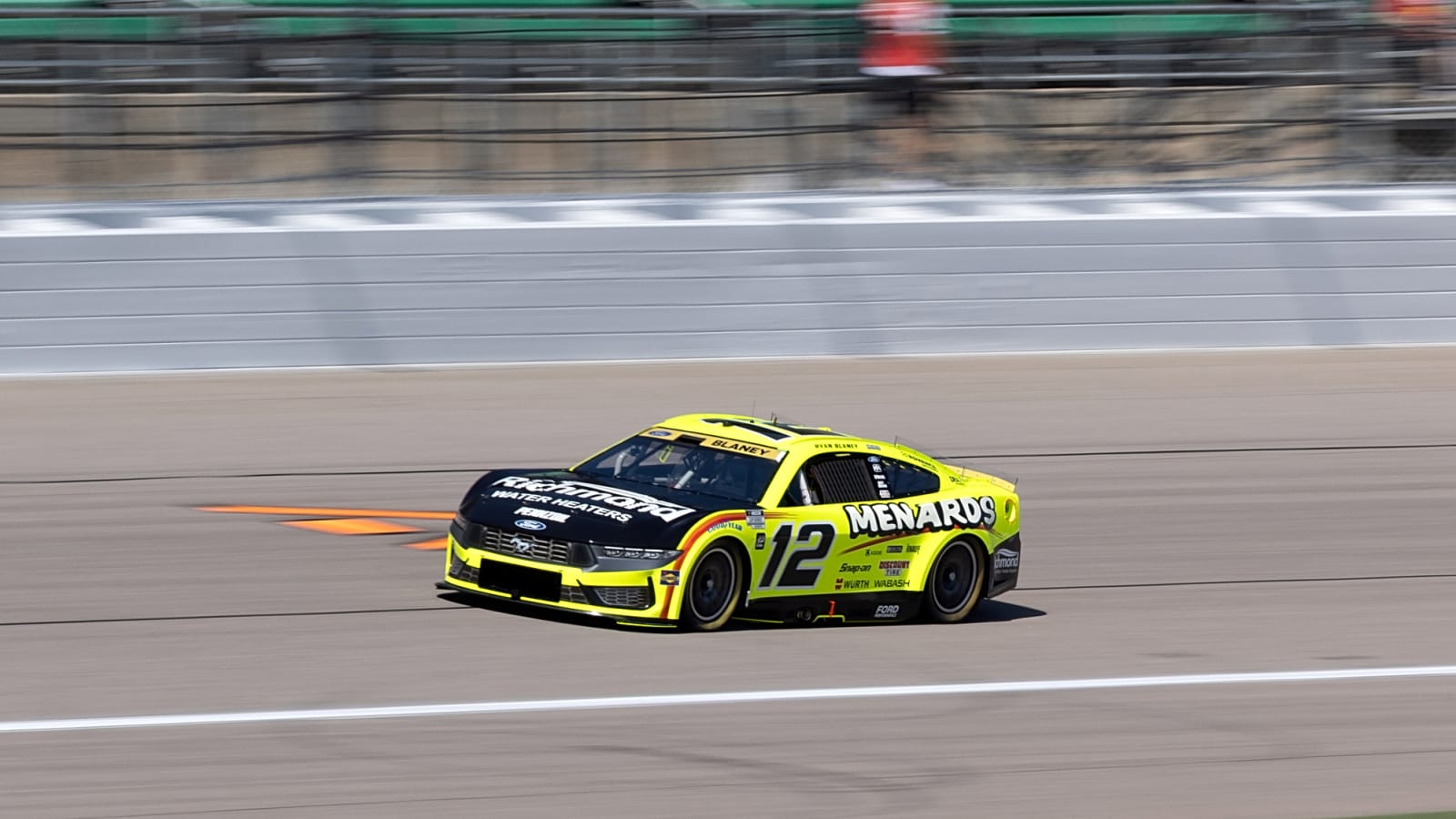 NASCAR Star Drops Heartwarming Message for Ryan Blaney’s Uncle After His Sprint Success