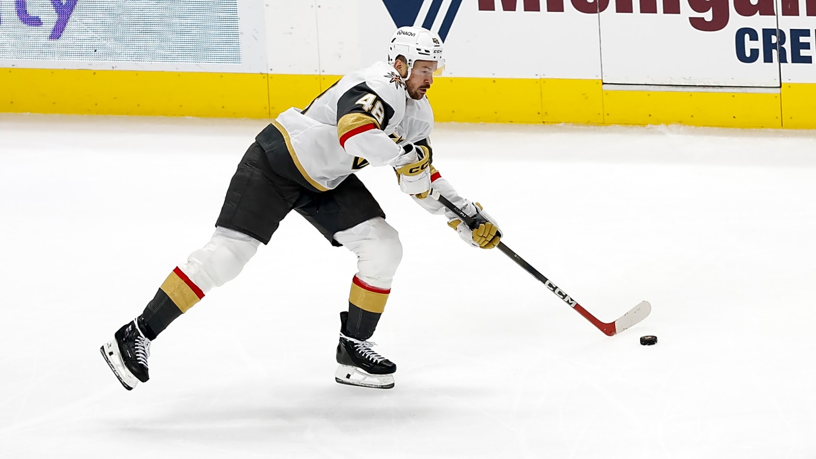 Golden Knights rally past Red Wings 4-3 in overtime