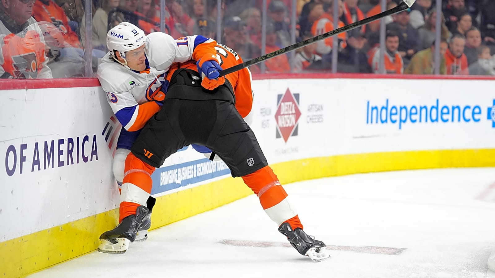 Barzal Healthy Scratch Sends Message About Islanders’ Culture